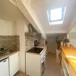 Rmb - T2 Au Dernier Etage Au Coeur De Apartment *