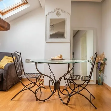 Rmb - T2 Au Dernier Etage Au Coeur De Avec Ac Appartement Nice
