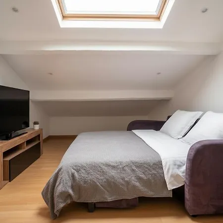 Rmb - T2 Au Dernier Etage Au Coeur De Avec Ac Nice