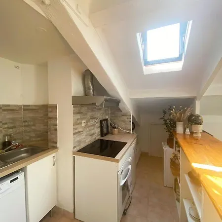 Rmb - T2 Au Dernier Etage Au Coeur De Apartamento *